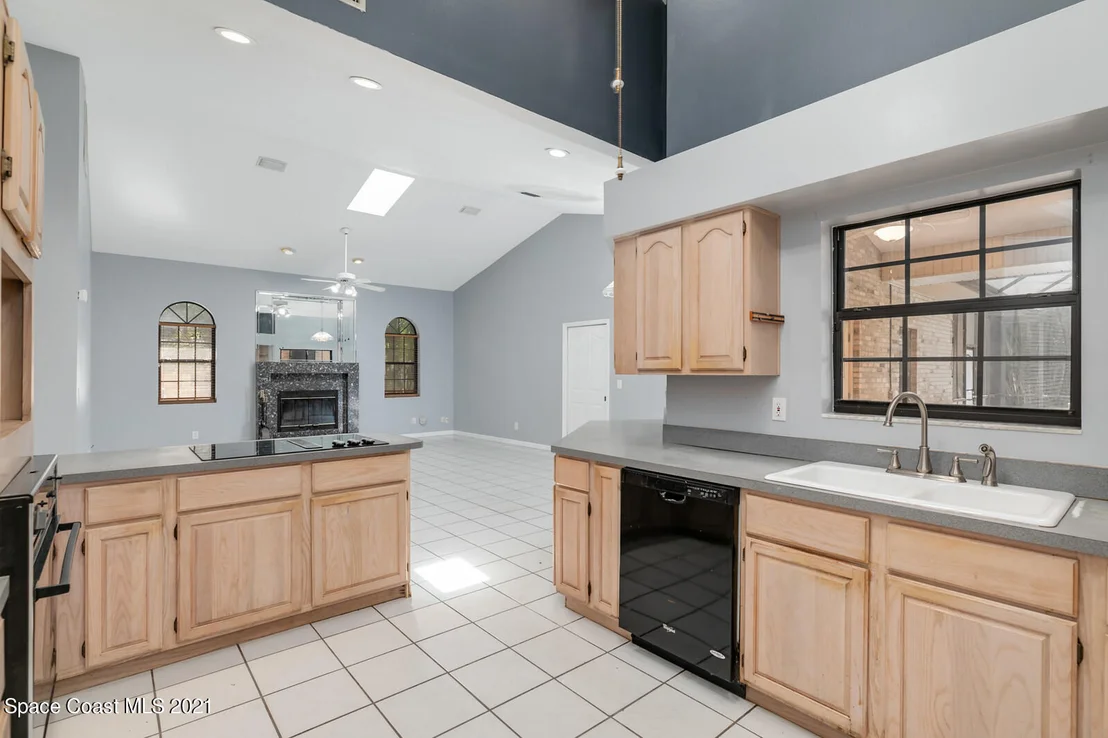 Photo of 7948 Timberlake Drive