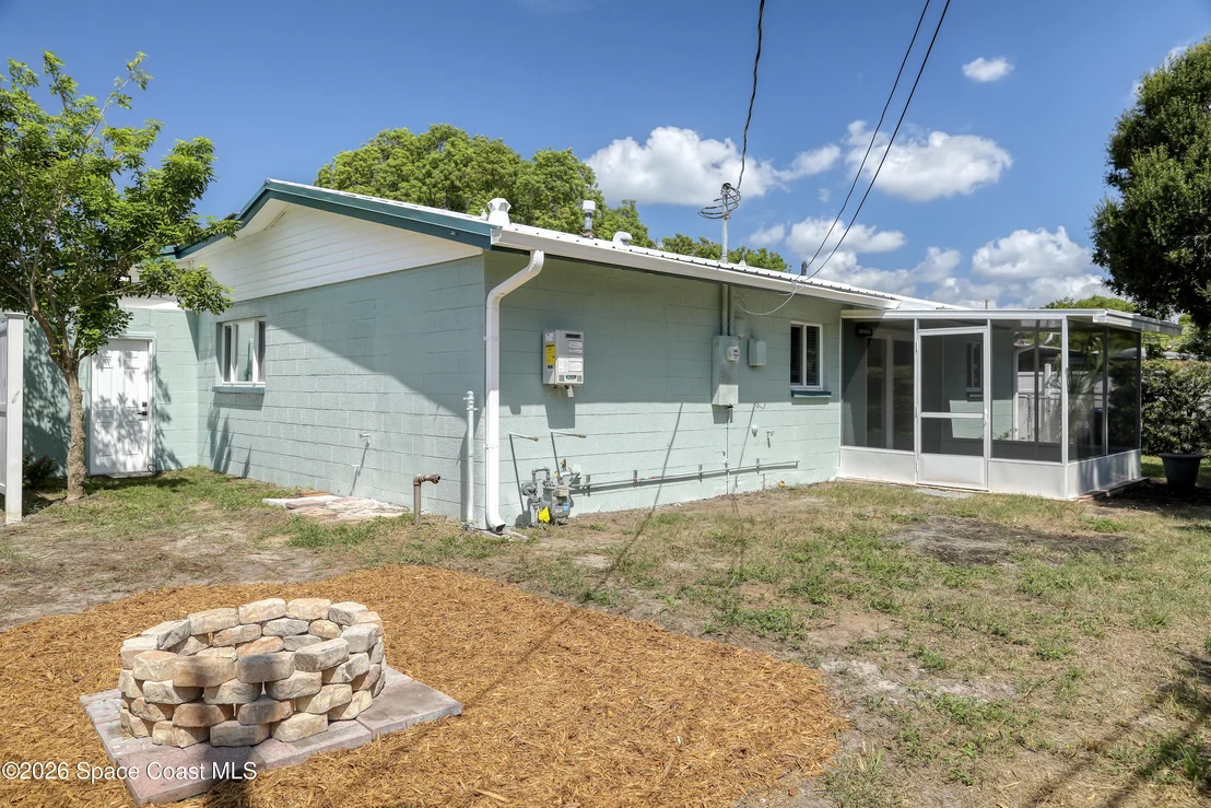 Photo of 1336 Estridge Drive