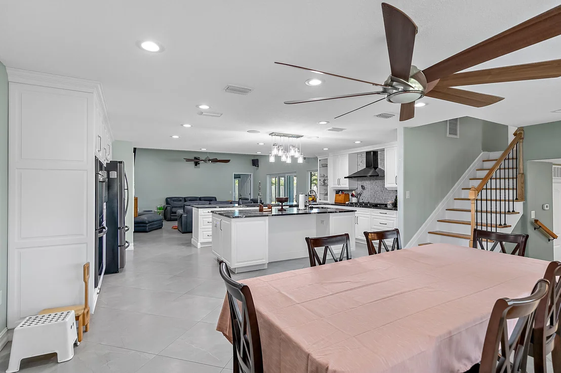 Photo of 1054 Pinetree Drive