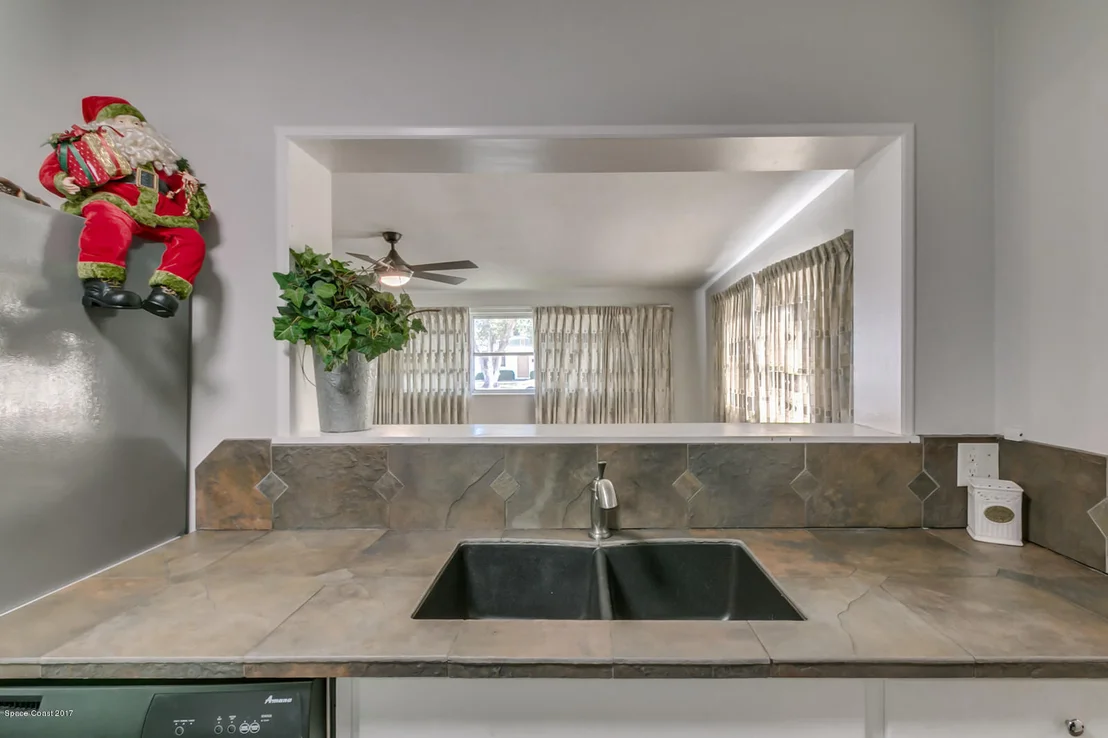 Photo of 742 Lund Circle