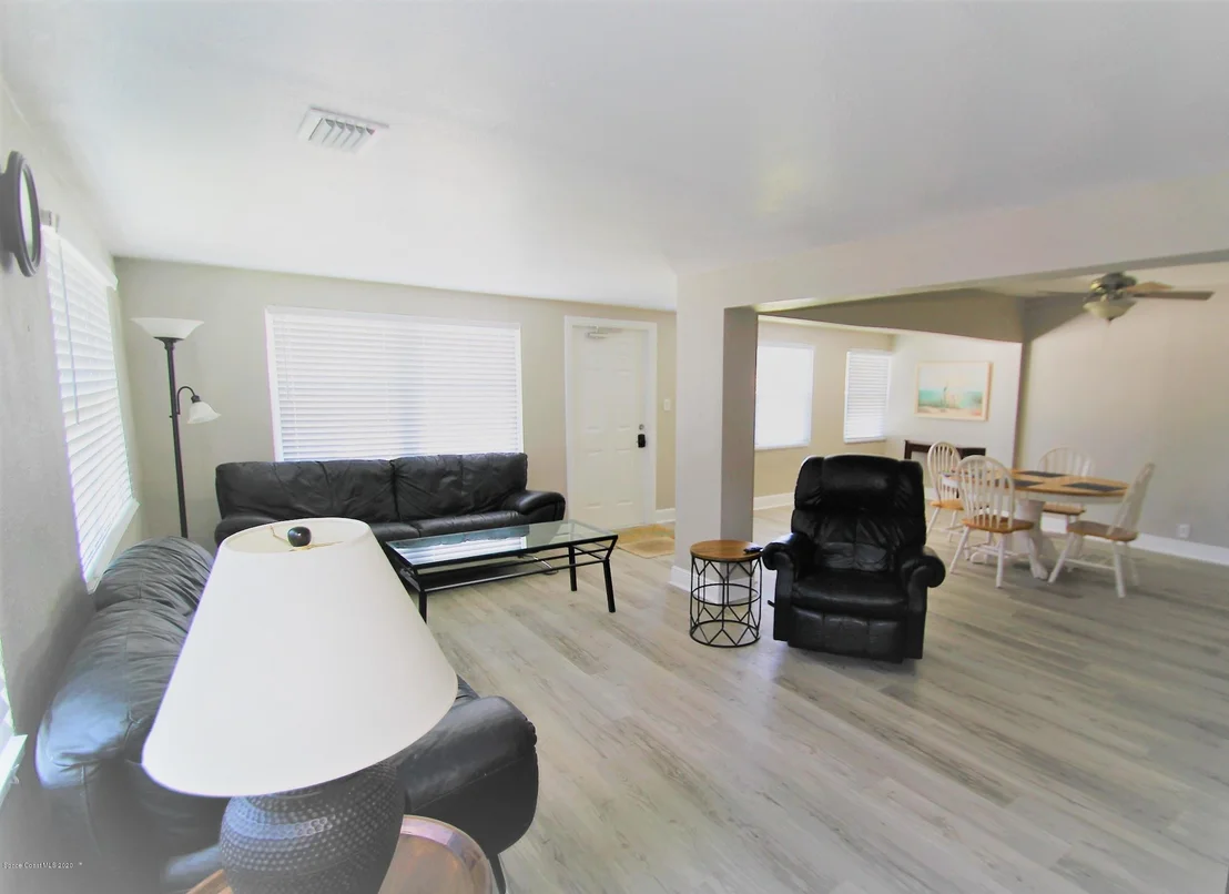 Photo of 305 Vesta Circle