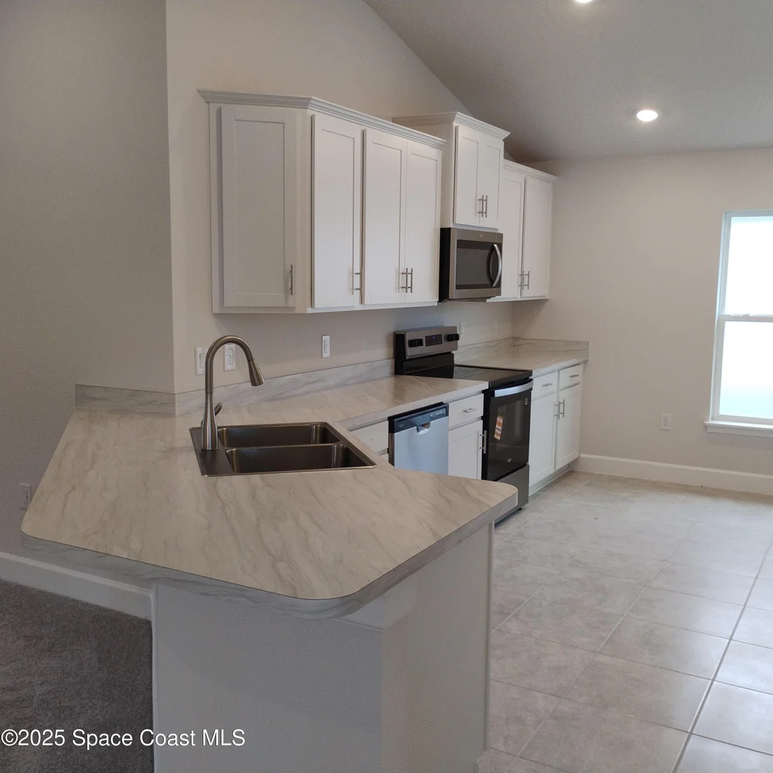 Photo of 1676 Kylar Drive NW