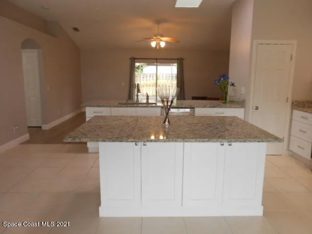 Photo of 794 Laurel Drive