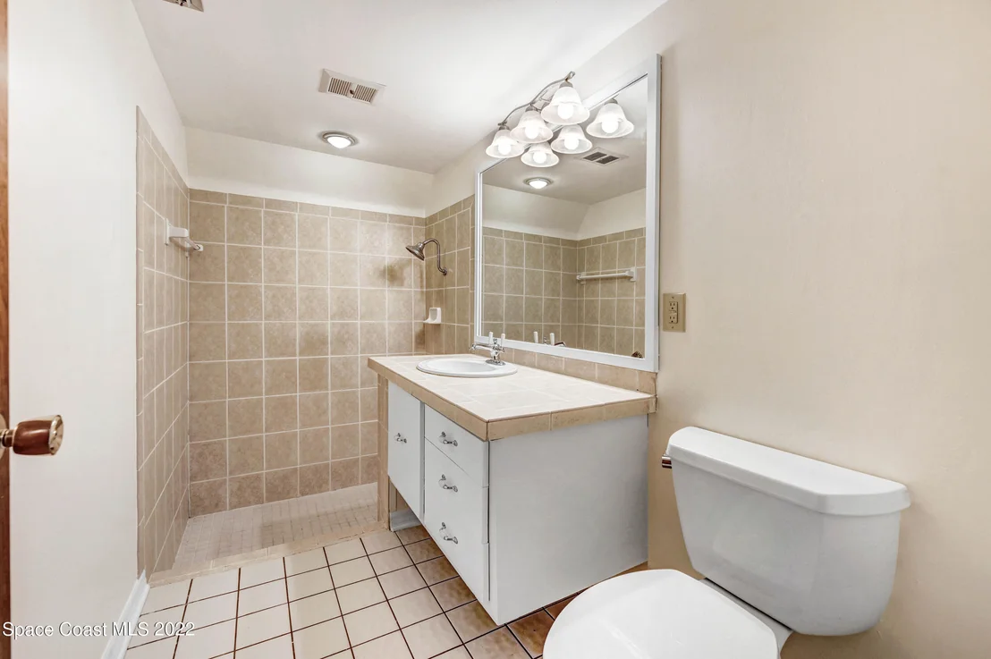 Photo of 555 Amber Lane