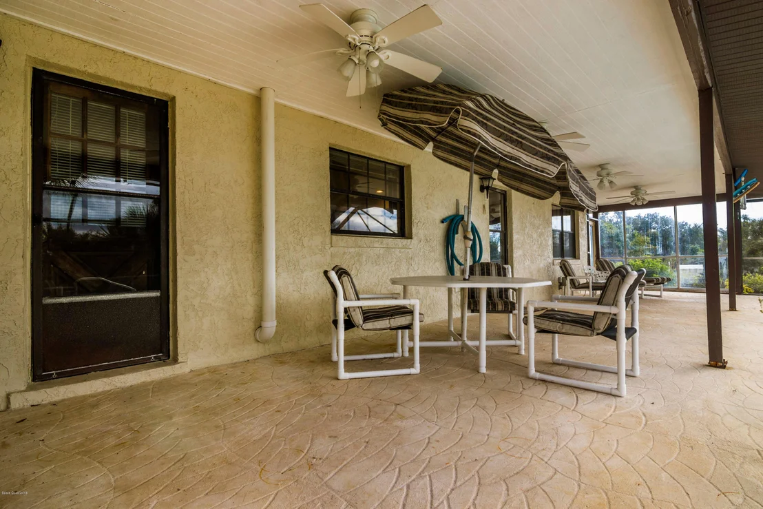 Photo of 2310 Holder Road