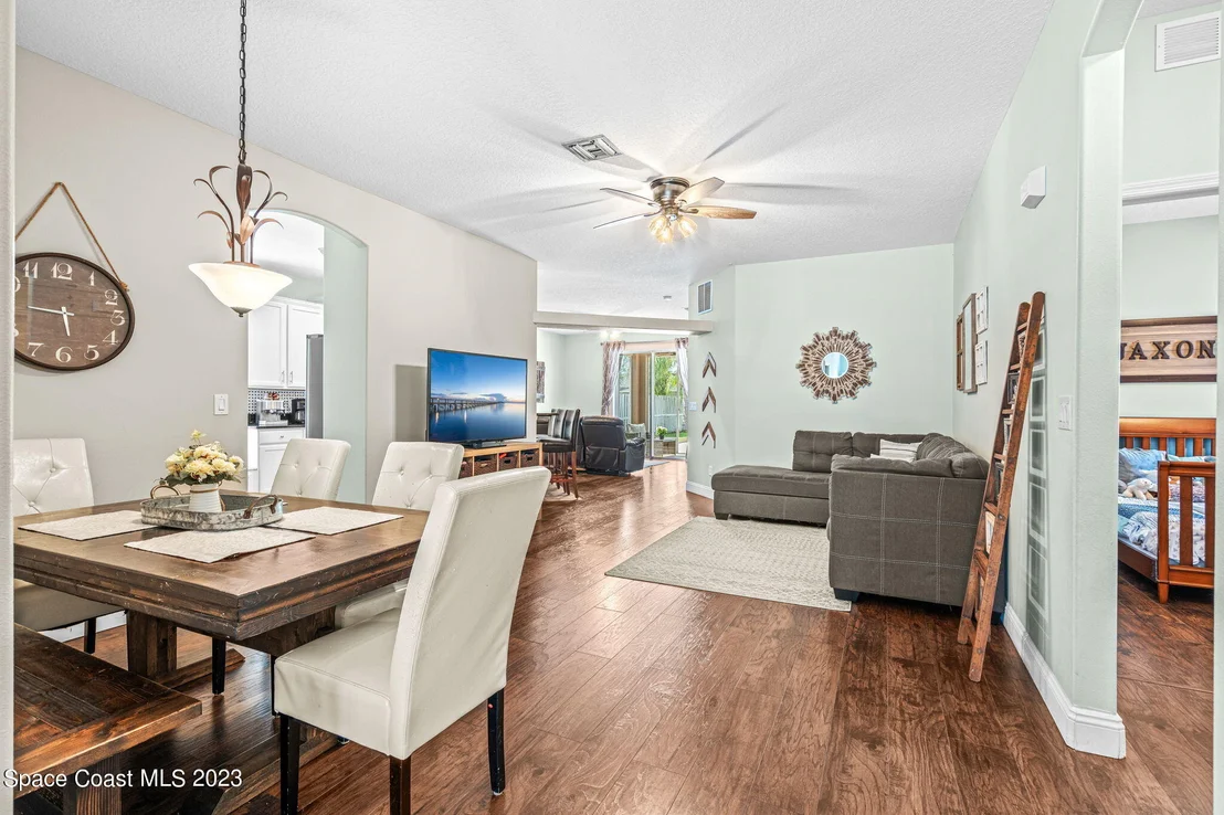 Photo of 5916 Indigo Crossing Drive