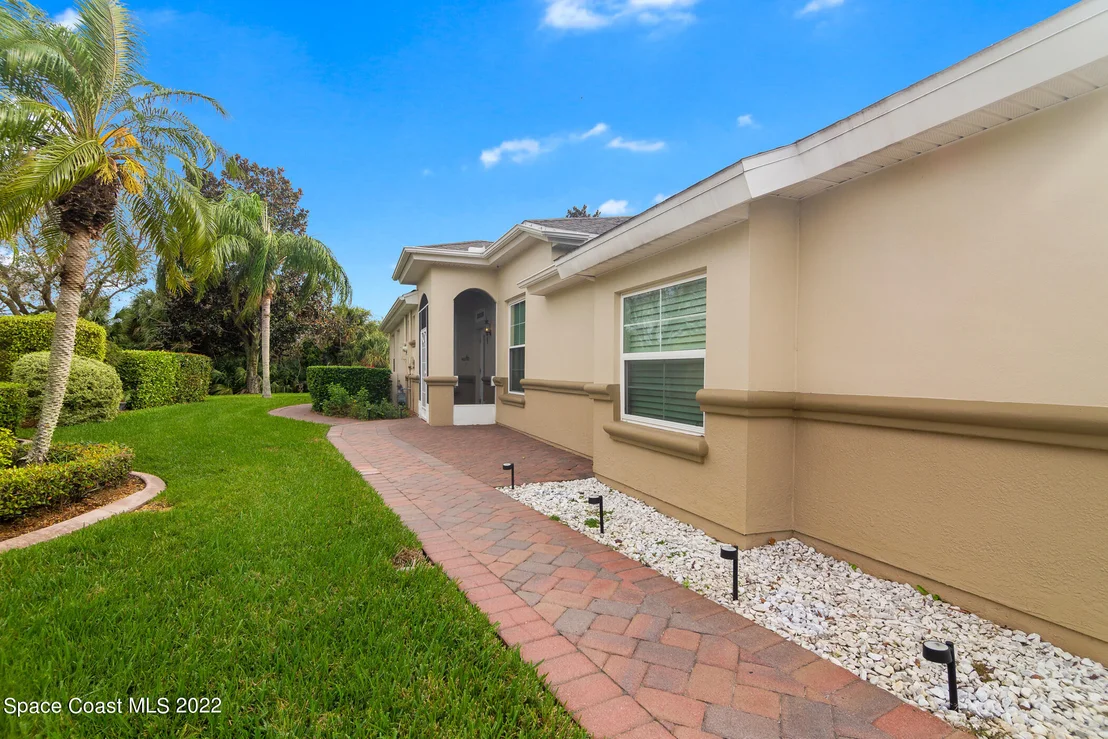 Photo of 4764 Parkstone Drive