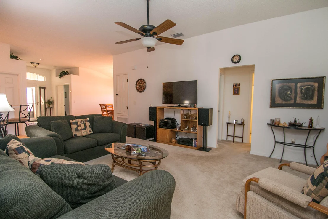 Photo of 2301 Bridgeport Circle