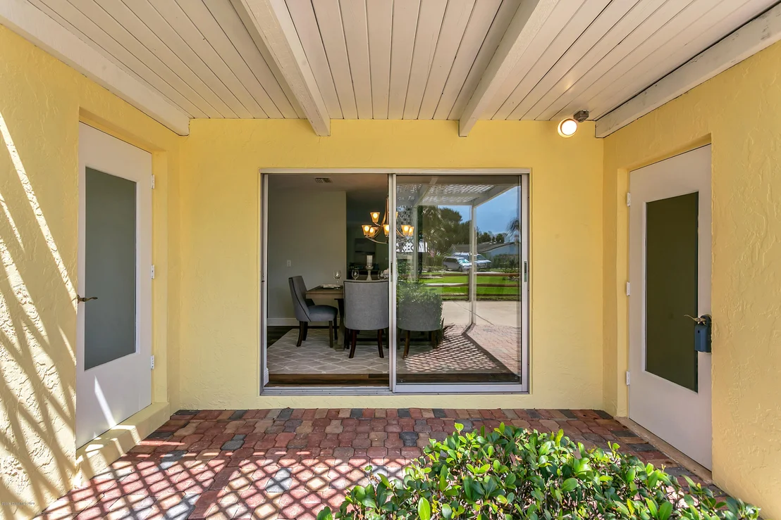 Photo of 304 Sand Pine Road