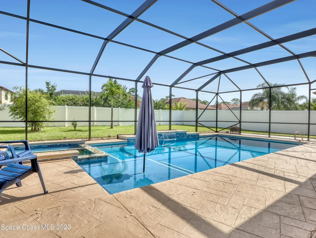 Photo of 1539 Outrigger Circle