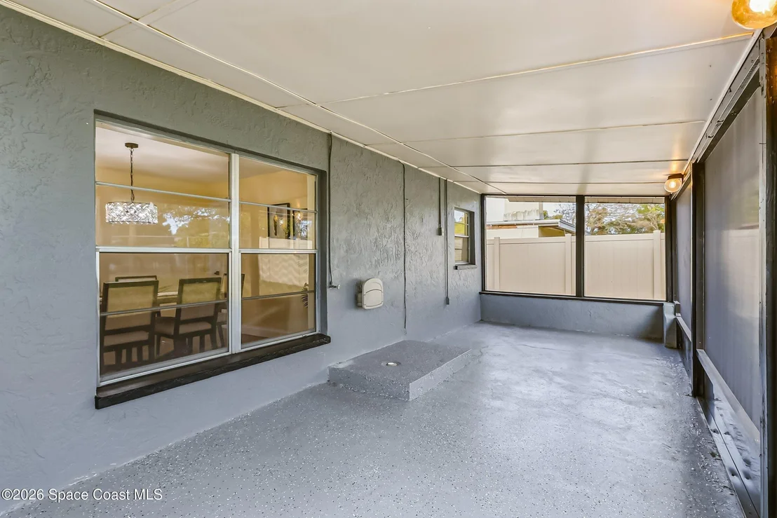 Photo of 2283 Saint Swithin Lane