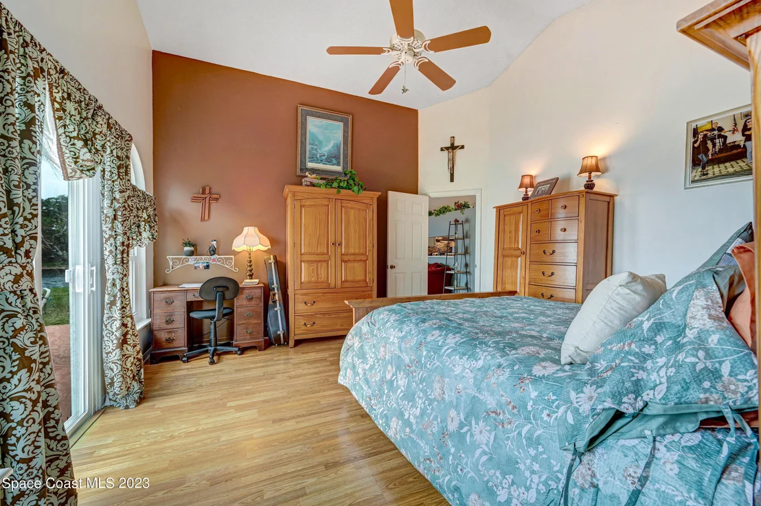 Photo of 6830 Whitetail Court