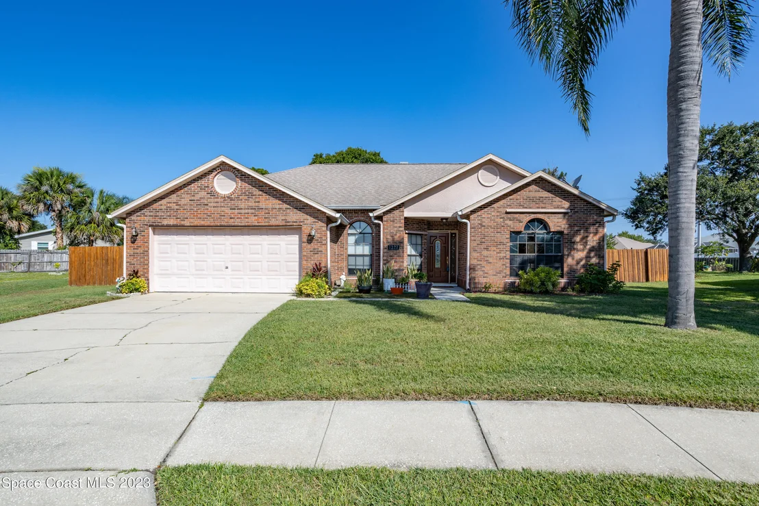 Photo of 1227 Weeping Willow Lane