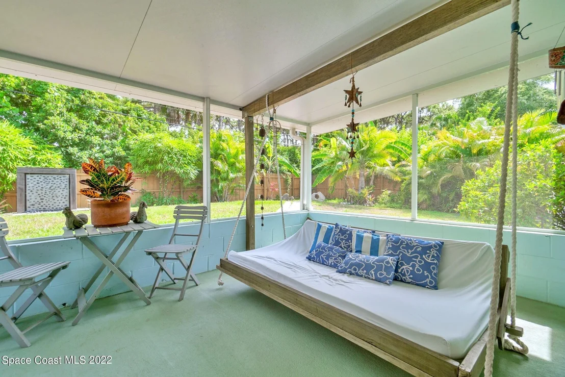Photo of 130 Oakledge Drive