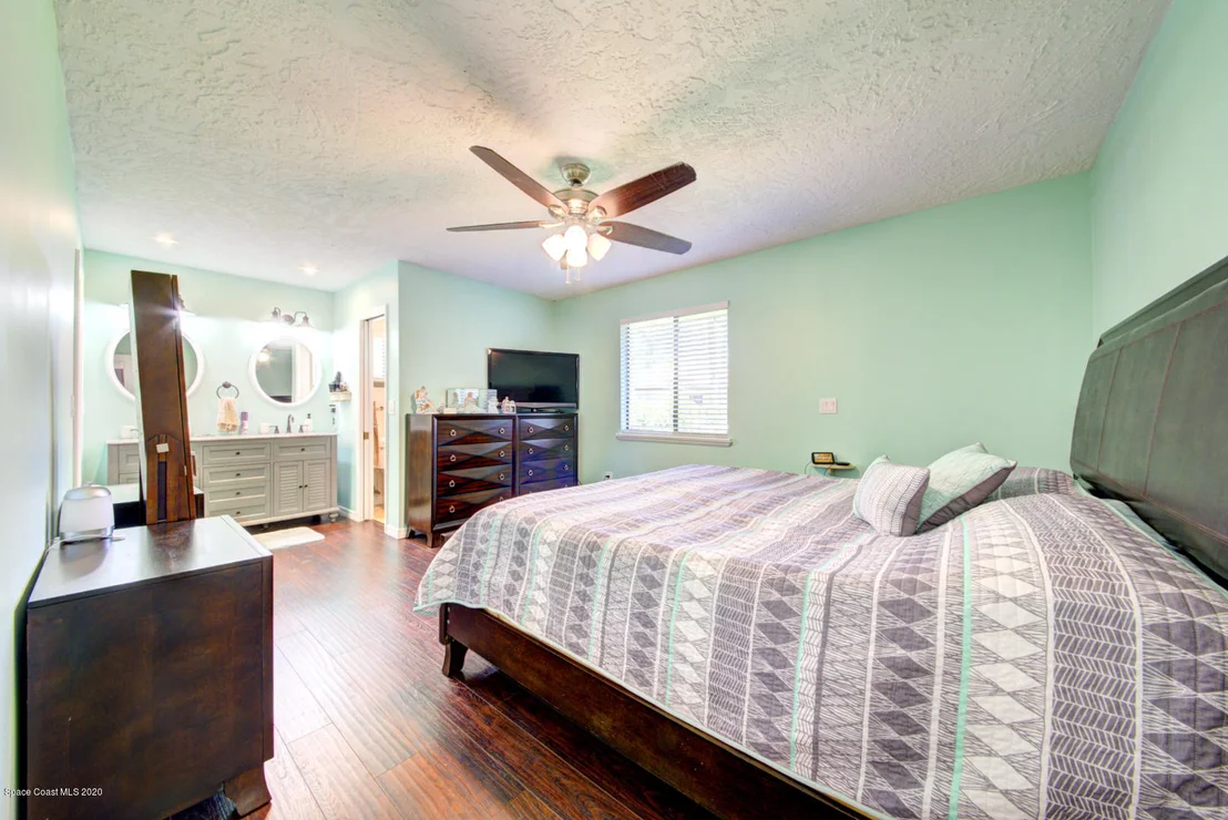Photo of 6421 Hunt Road