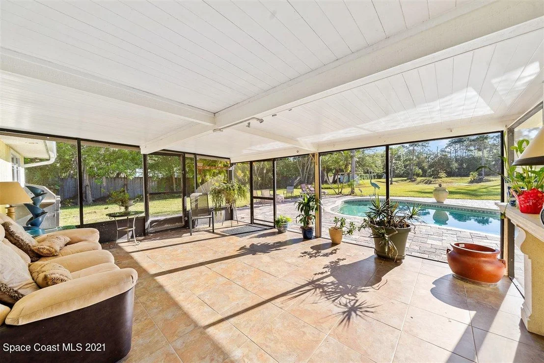 Photo of 270 Campbell Drive