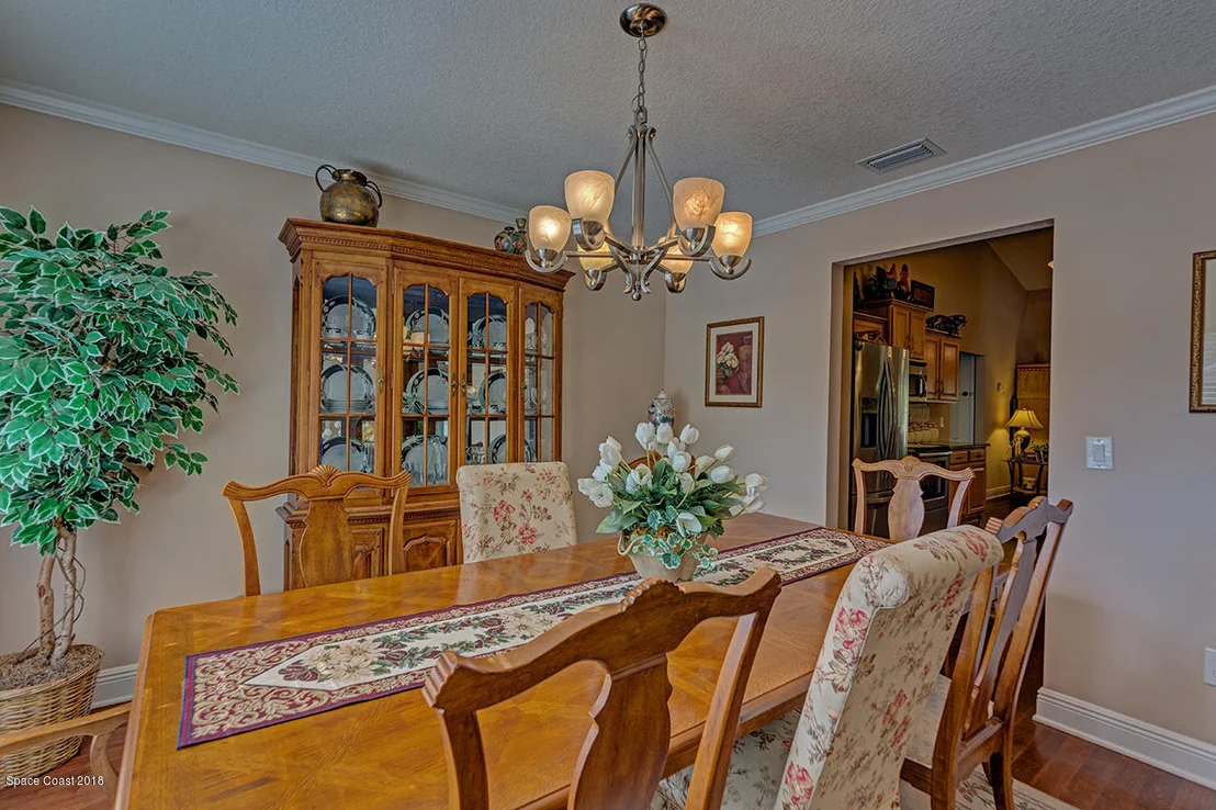 Photo of 2203 Merlin Drive