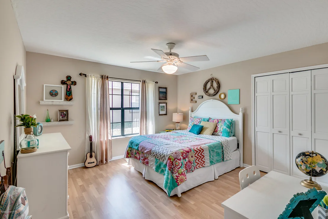 Photo of 902 Whisperpine Drive