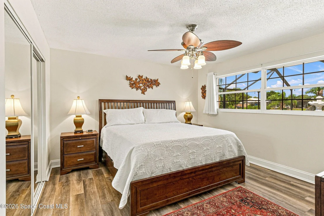Photo of 889 Vance Circle NE