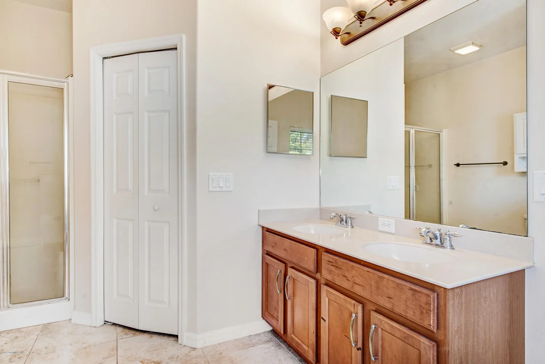 Photo of 5976 Indigo Crossing Drive