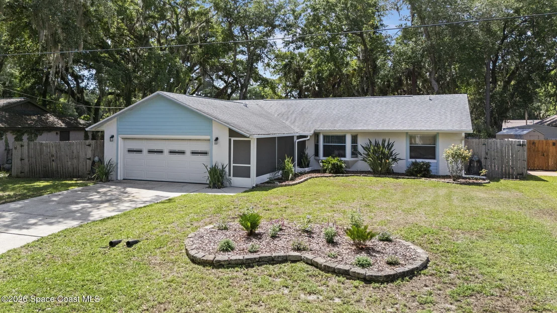Photo of 7455 Darien Road