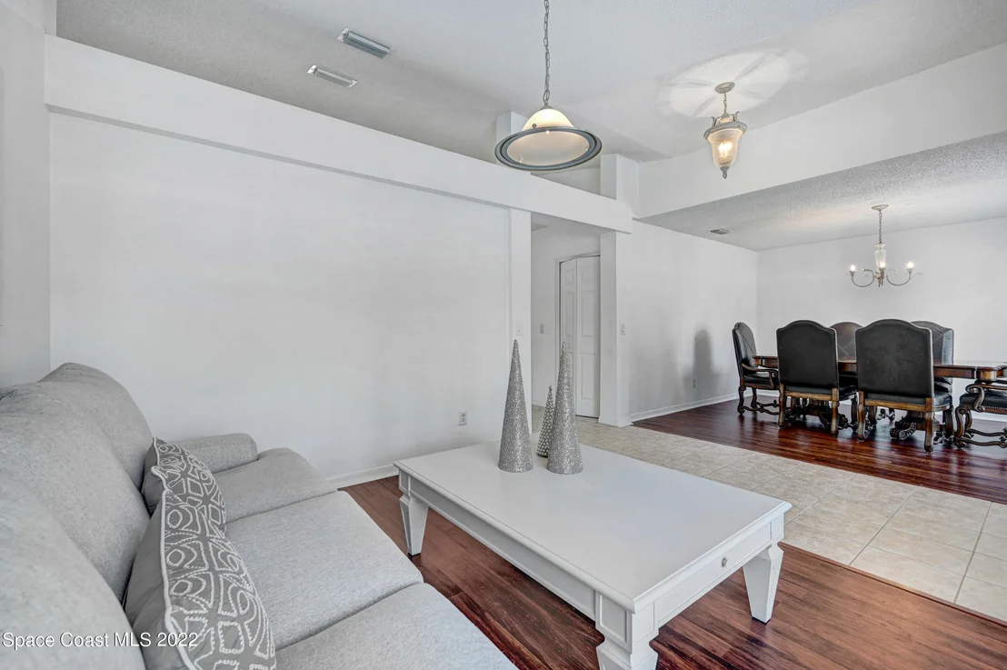 Photo of 829 Saint Michel Drive