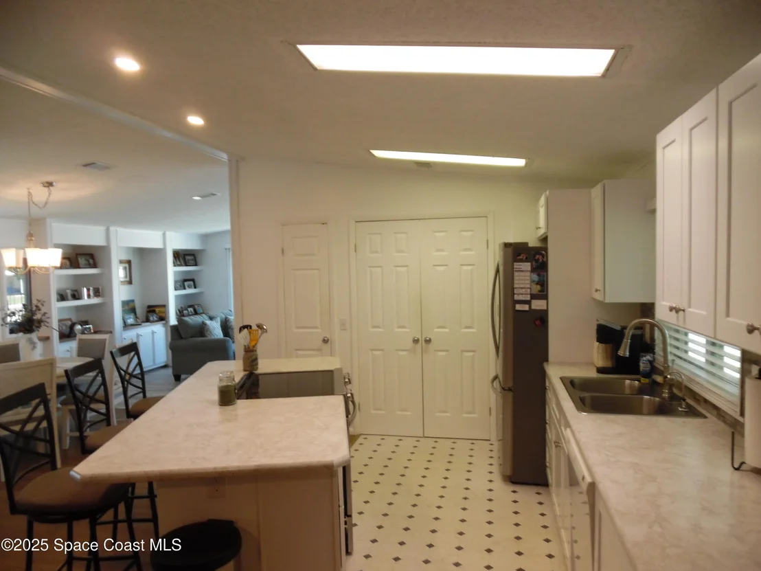 Photo of 503 Puffin Drive