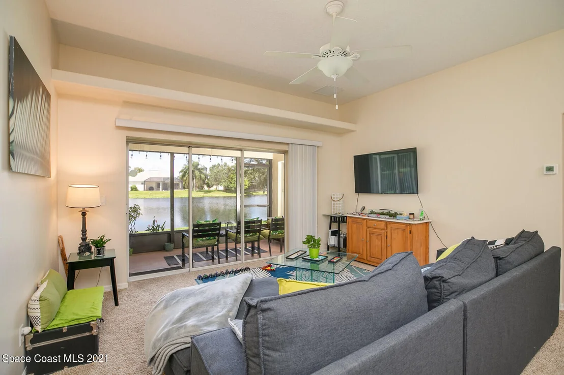 Photo of 2451 Stratford Pointe Drive