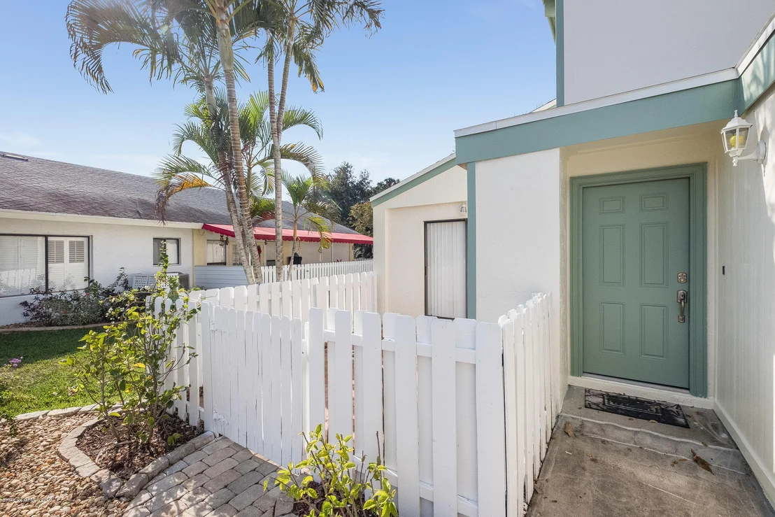Photo of 142 Woodside Drive