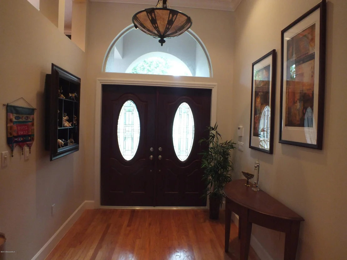 Photo of 470 Oriole Lane