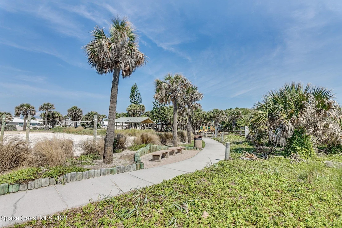 Photo of 440 Penguin Drive