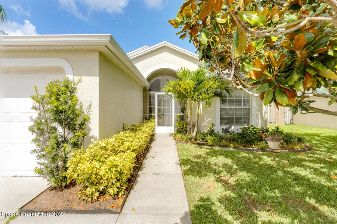 Photo of 2832 Saint Robert Drive