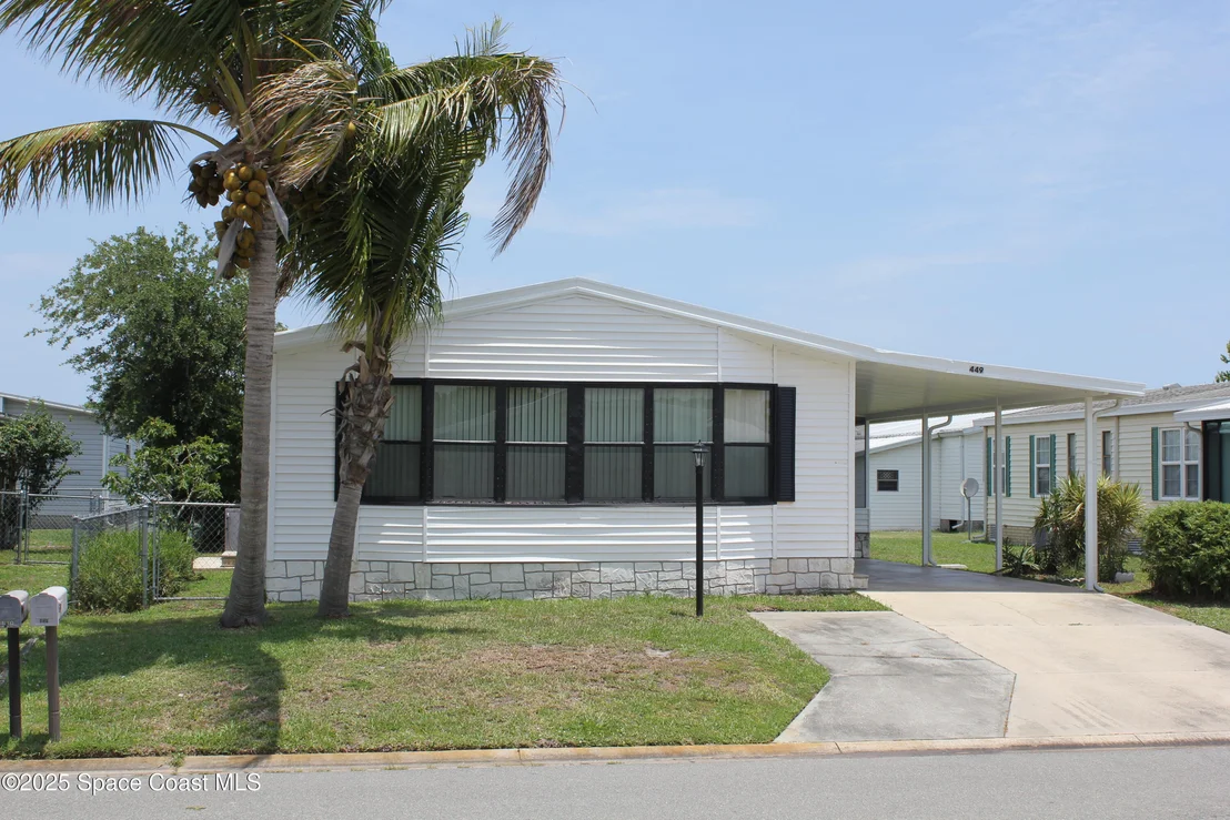 Photo of 449 Dolphin Circle