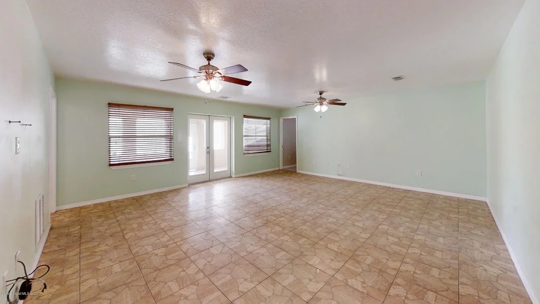Photo of 160 Stephenson Drive