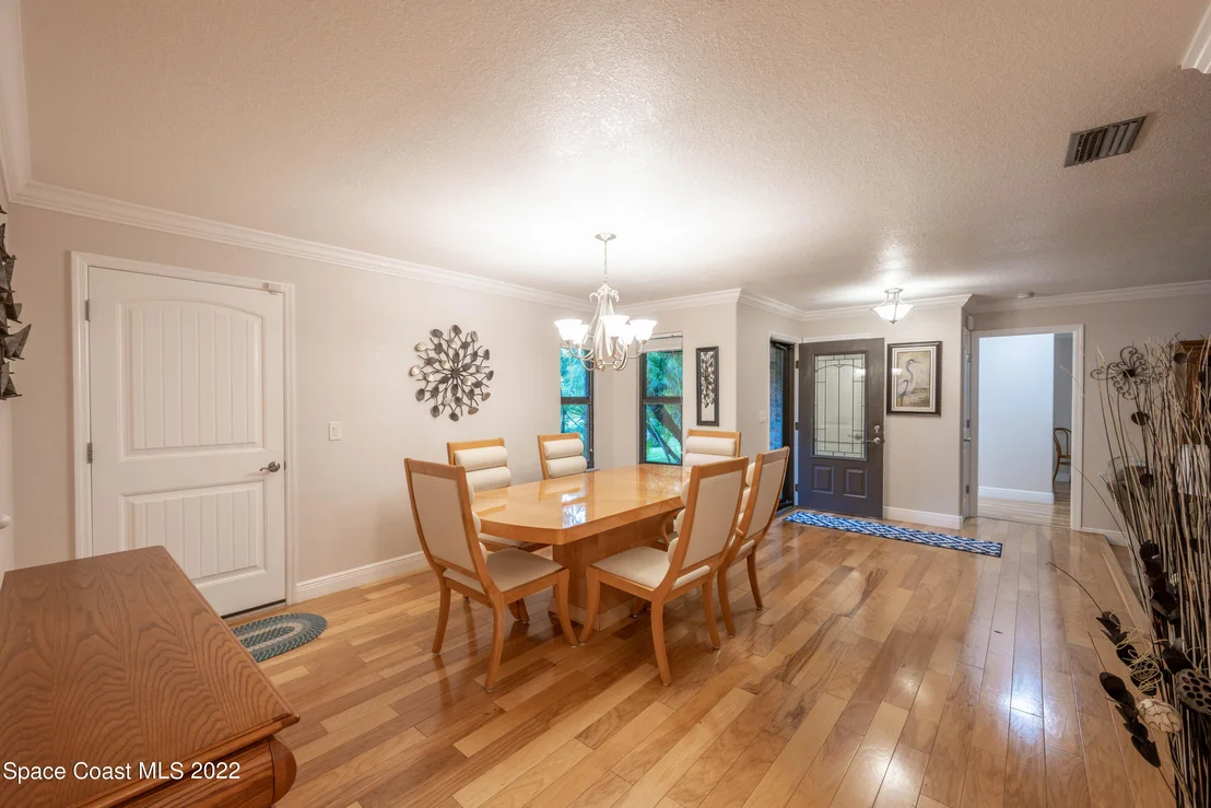 Photo of 6691 Towhee Drive