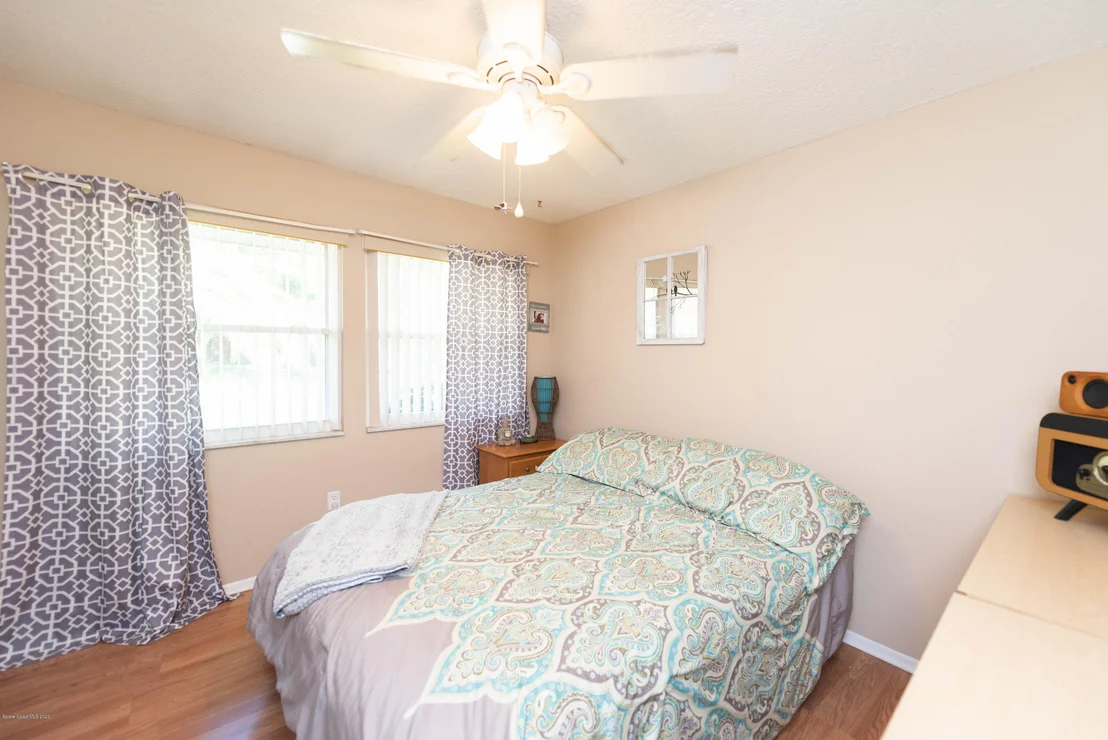 Photo of 785 Aragon Avenue NE