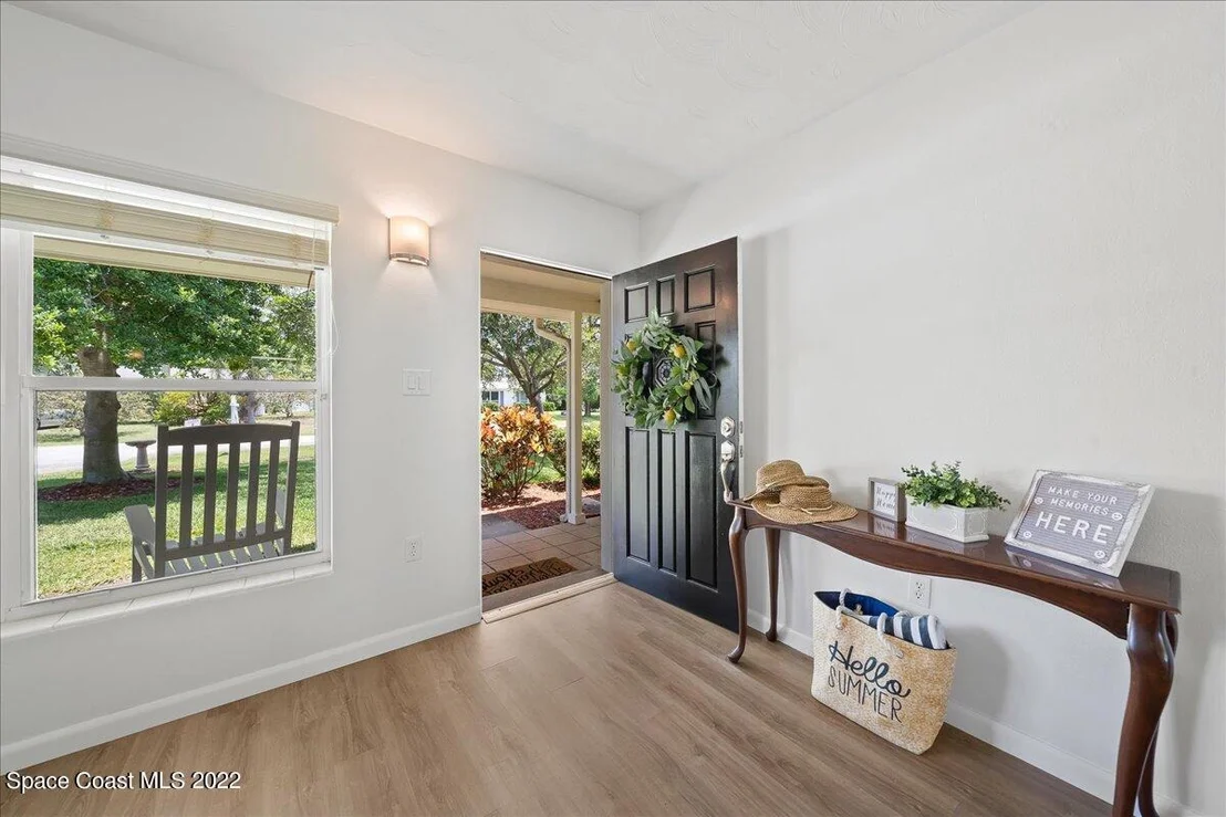 Photo of 453 Dolphin Street