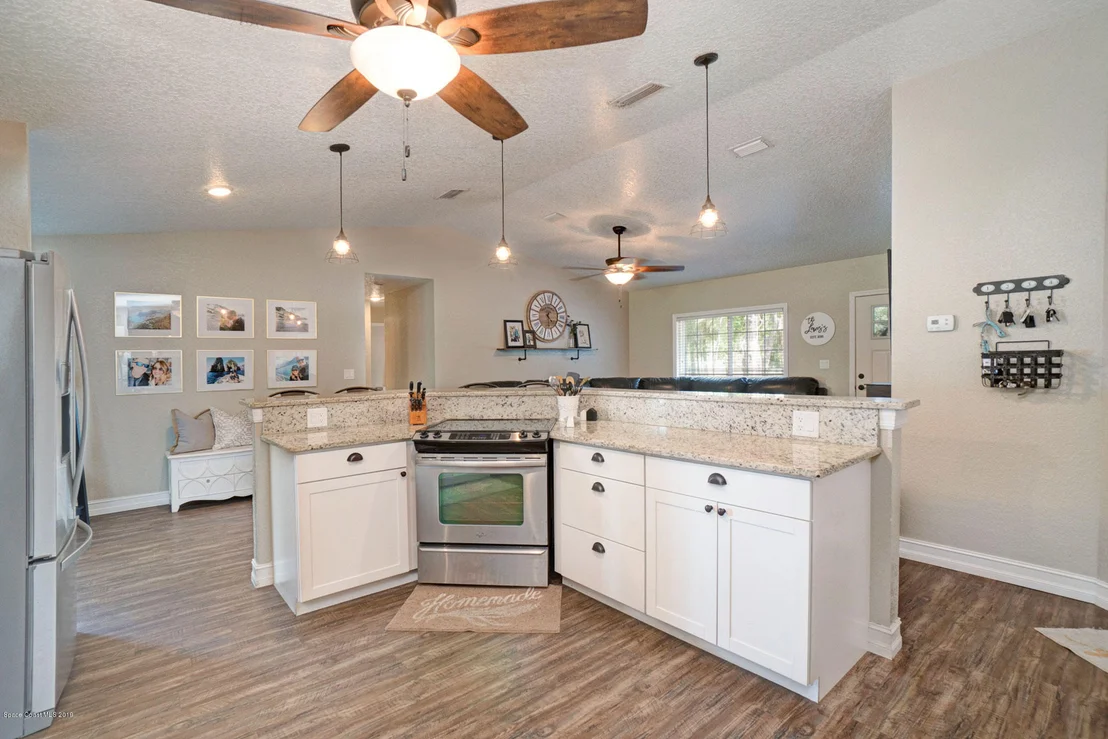 Photo of 3300 Parrish Road