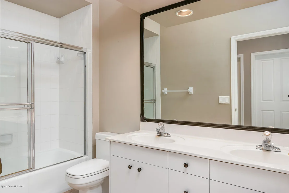 Photo of 602 Sanderling Drive