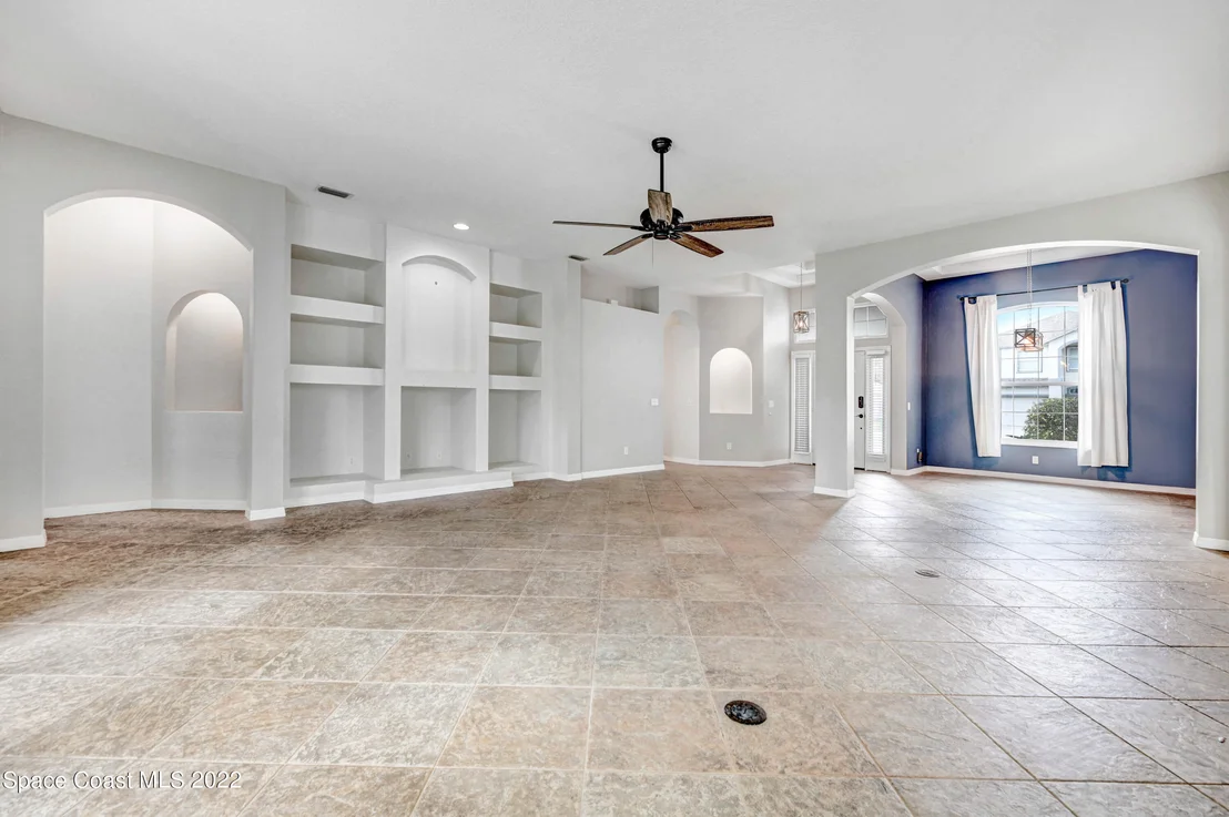 Photo of 2801 Englewood Drive