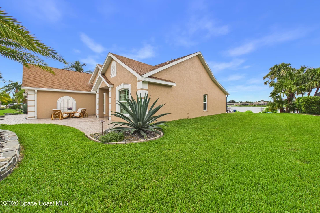 Photo of 1122 Egret Lake Way