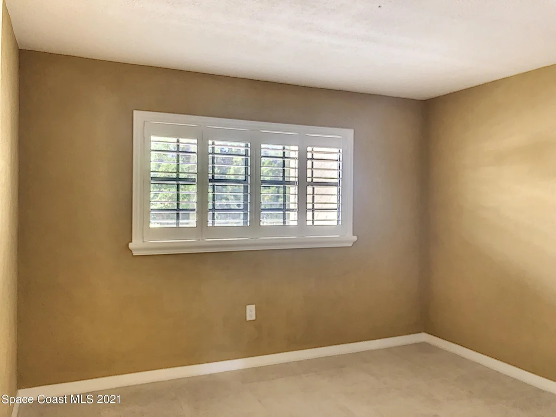 Photo of Unit 307 at 1025 Rockledge Drive