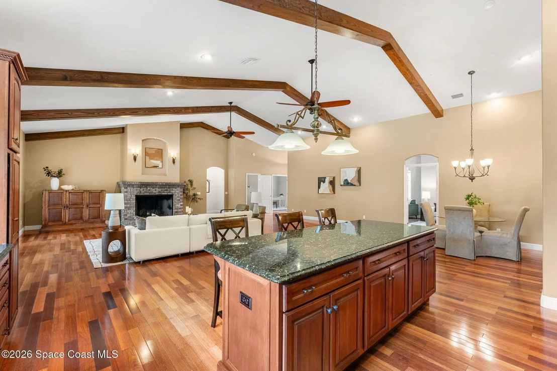 Photo of 5453 The Willows Drive