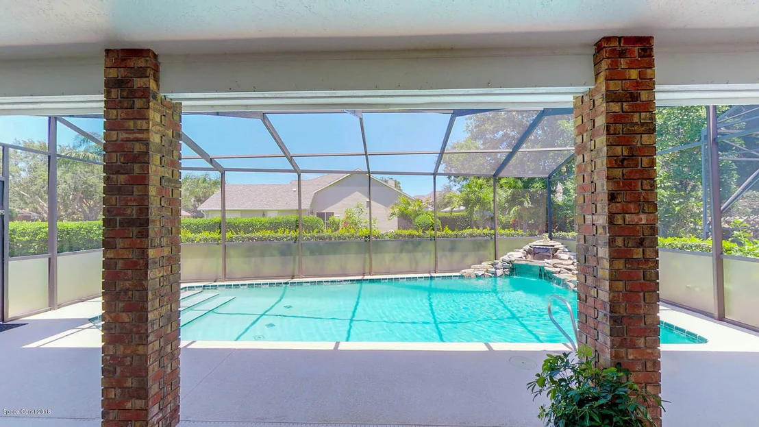 Photo of 685 Woodbridge Drive