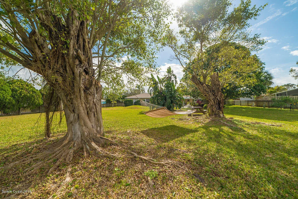 Photo of 700 Montclair Road NE