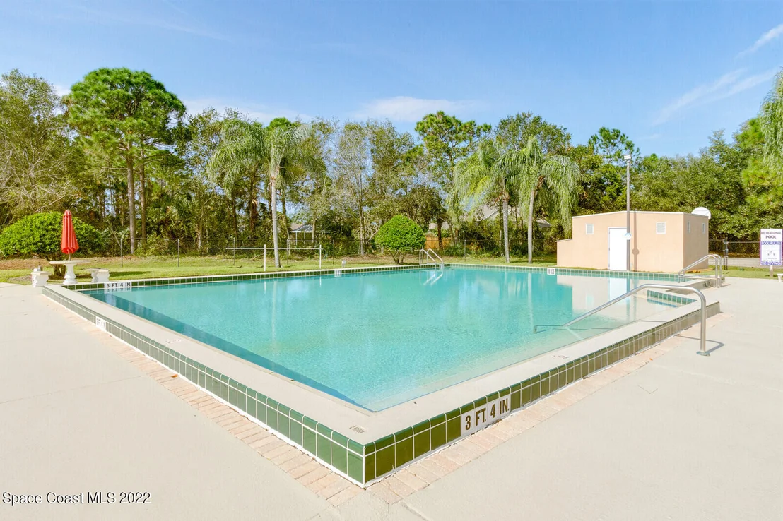 Photo of 908 Doria Way