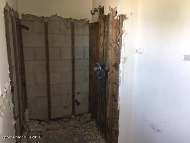 Photo of 1221 Willow Lane