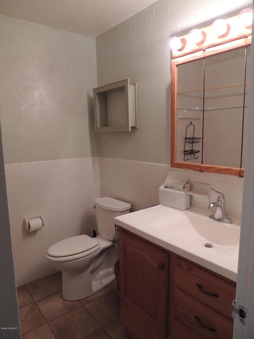 Photo of 2545 Corbusier Drive
