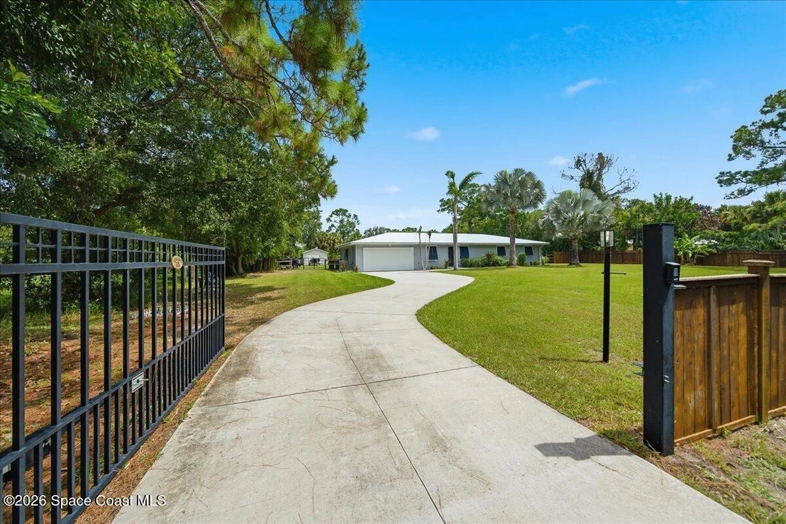 Photo of 1740 Vally Road