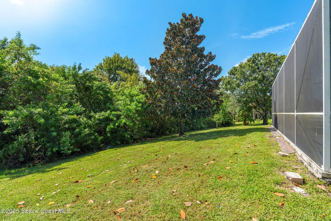 Photo of 4540 Canard Road
